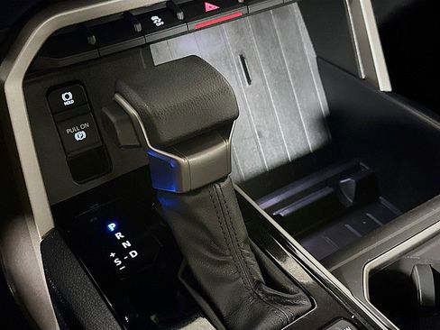 Used 2025 Toyota Tundra SR5 w/ SR5 Convenience Package image 18