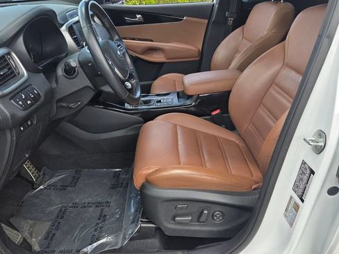 Used 2019 Kia Sorento SX AWD/4WD image 9