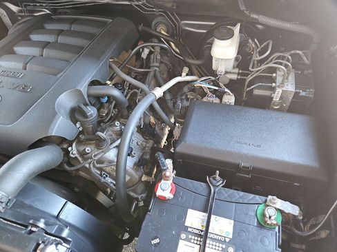 Used 2016 Toyota Tundra SR5 w/ TRD Off Road Package image 31