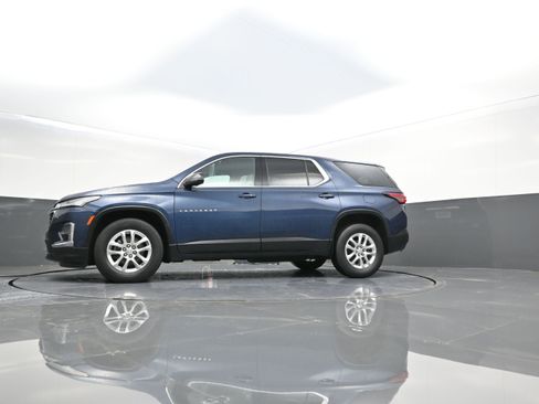 Certified 2023 Chevrolet Traverse LS image 31