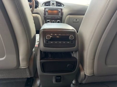 Used 2015 Buick Enclave Premium w/ Experience Buick Package AWD/4WD image 28