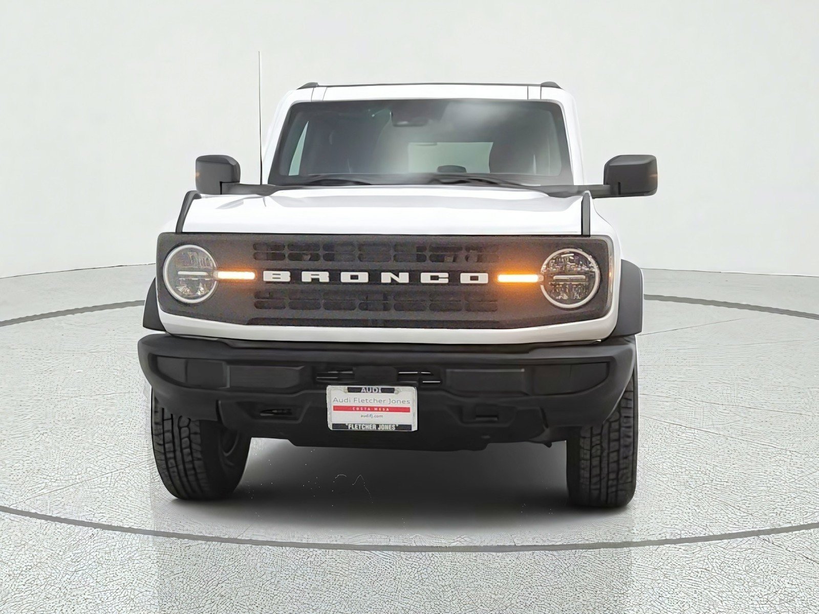 Used 2025 Ford Bronco Big Bend AWD/4WD image 2