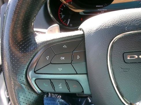 Used 2019 Dodge Durango R/T RWD image 10