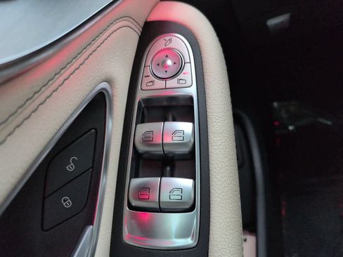 Used 2022 Mercedes-Benz C 300 Cabriolet image 21
