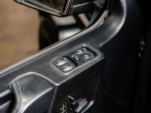 Used 2011 Mercedes-Benz G 550 image 47