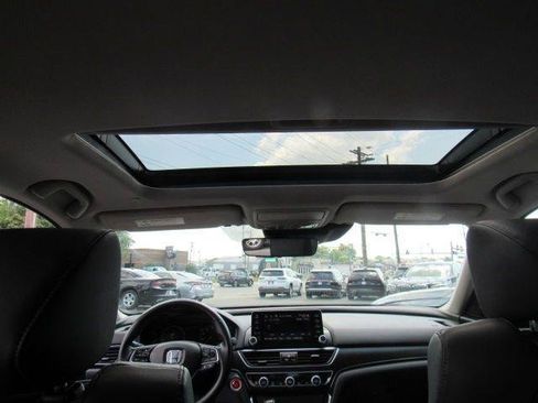 Used 2018 Honda Accord EX-L image 22