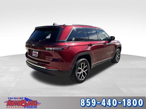 Used 2024 Jeep Grand Cherokee Limited image 5