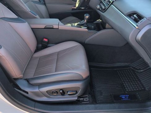 Used 2024 Lexus ES 350 Ultra Luxury image 26