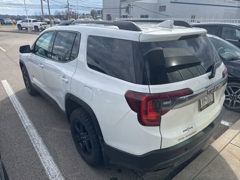 Used 2022 GMC Acadia AT4 w/ Technology Package image 4