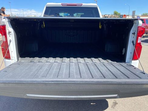 Used 2022 Chevrolet Silverado 1500 Custom AWD/4WD image 23