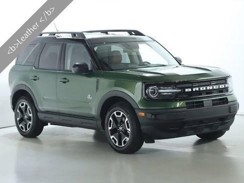 Used 2023 Ford Bronco Sport Outer Banks w/ Tech Package image 4