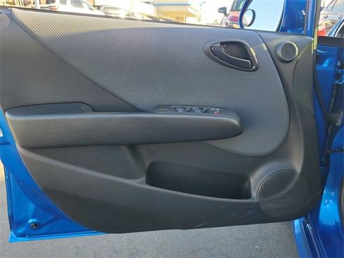 Used 2008 Honda Fit Sport image 17