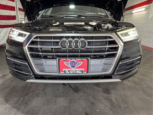 Used 2018 Audi Q5 2.0T Premium Plus w/ Premium Plus Package AWD/4WD image 22