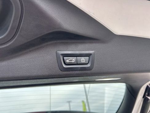 Used 2023 BMW X5 sDrive40i w/ Parking Assistance Package image 32