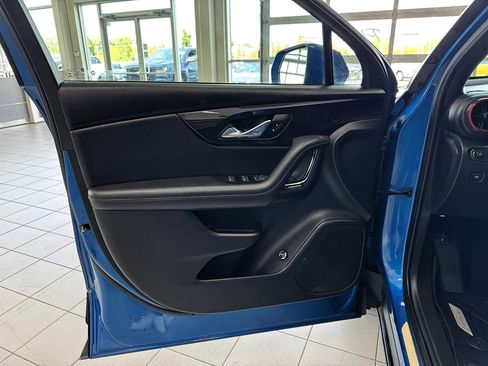 Used 2020 Chevrolet Blazer RS w/ LPO, Floor Liner Package image 9