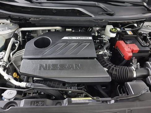 Used 2024 Nissan Rogue SV image 19