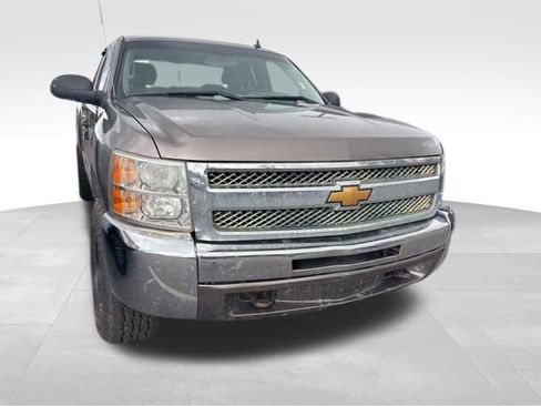 Used 2013 Chevrolet Silverado 1500 LT w/ All-Star Edition AWD/4WD image 6