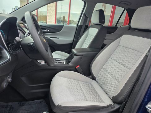 Used 2022 Chevrolet Equinox LT image 10