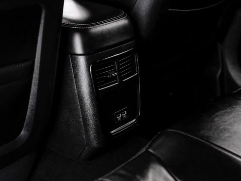 Used 2022 Chrysler 300 S RWD image 45