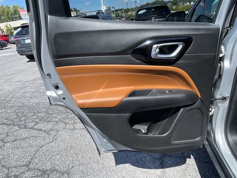 Used 2024 Jeep Compass Limited image 22