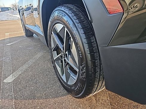 Certified 2025 Hyundai Tucson SEL image 40