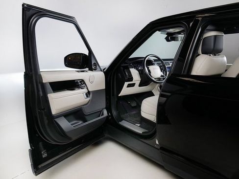 Used 2019 Land Rover Range Rover HSE AWD/4WD image 27