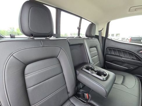 Used 2022 GMC Canyon Denali image 15