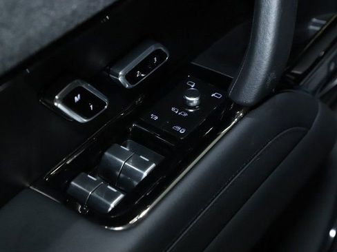 Certified 2023 Land Rover Range Rover Sport SE image 31