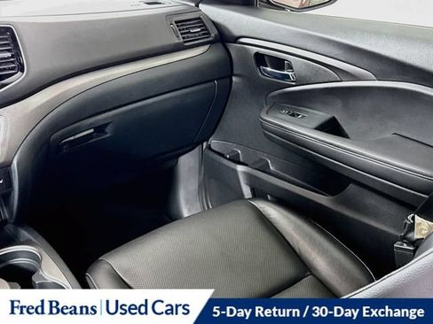 Used 2023 Honda Ridgeline RTL-E image 29