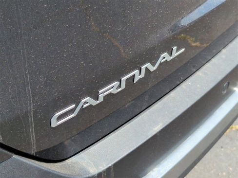 New 2026 Kia Carnival SX image 51