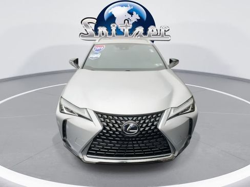 Used 2019 Lexus UX 250h 250h Base image 3