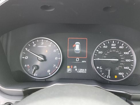 Certified 2025 Subaru Outback Onyx Edition AWD/4WD image 30