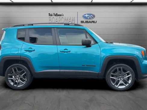 Used 2021 Jeep Renegade Latitude AWD/4WD image 3