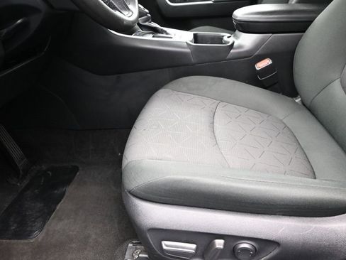 Used 2024 Toyota RAV4 XLE image 13