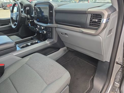 Used 2025 Ford F150 XLT w/ Equipment Group 301A Standard AWD/4WD image 31