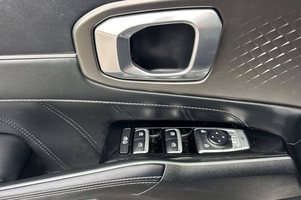 Used 2021 Kia Sorento SX FWD image 5