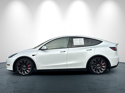 Used 2023 Tesla Model Y Performance AWD/4WD image 7
