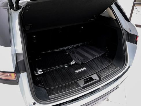 Used 2021 Land Rover Range Rover Evoque S image 52