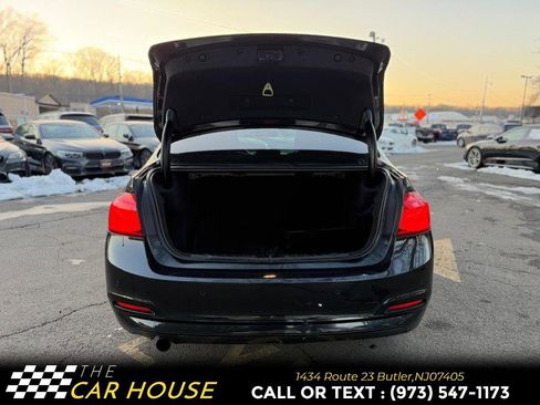 Used 2017 BMW 320i xDrive Sedan image 19
