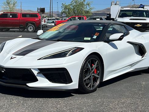 Used 2021 Chevrolet Corvette Stingray Preferred Conv w/ Z51 Performance Package image 1