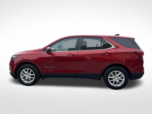 Used 2024 Chevrolet Equinox LT AWD/4WD image 2