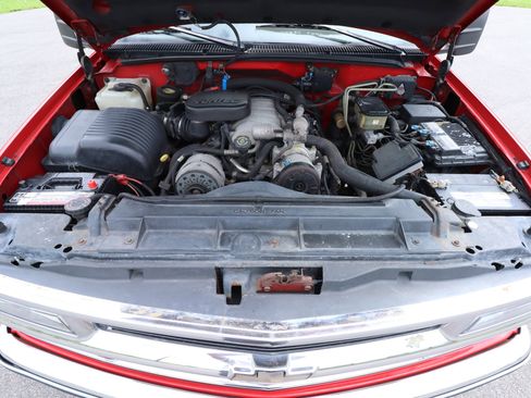 Used 1996 Chevrolet Silverado 3500 4x4 Extended Cab image 24