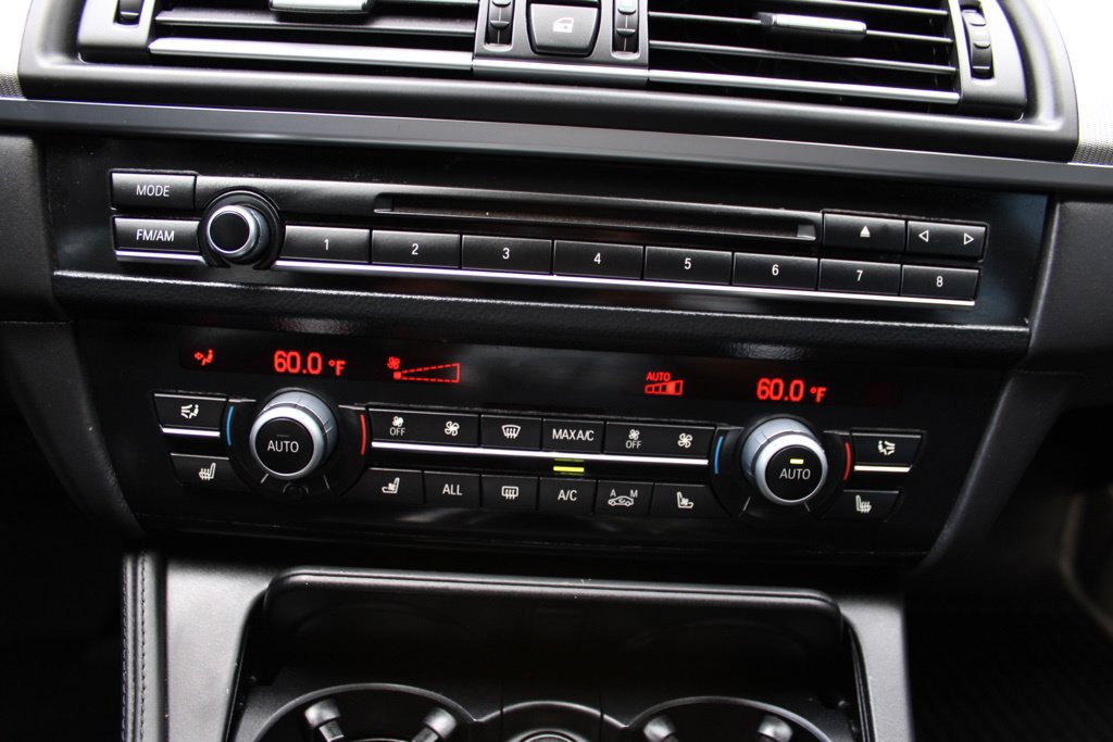 Used 2013 BMW M5 RWD image 21