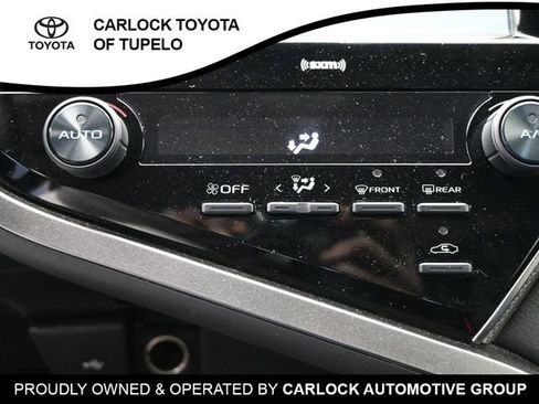 Used 2020 Toyota Camry SE FWD image 13