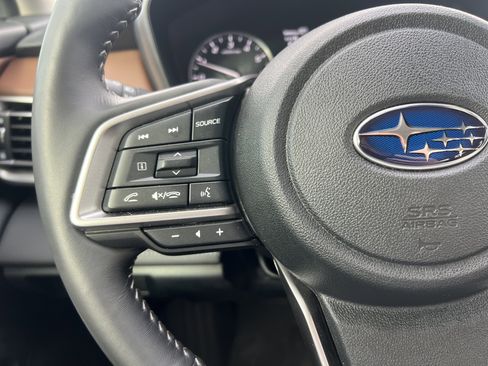 Used 2025 Subaru Outback Touring w/ Popular Package #2 image 29