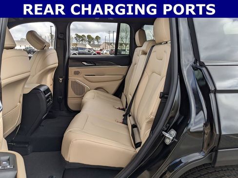 New 2026 Jeep Grand Cherokee Limited image 14