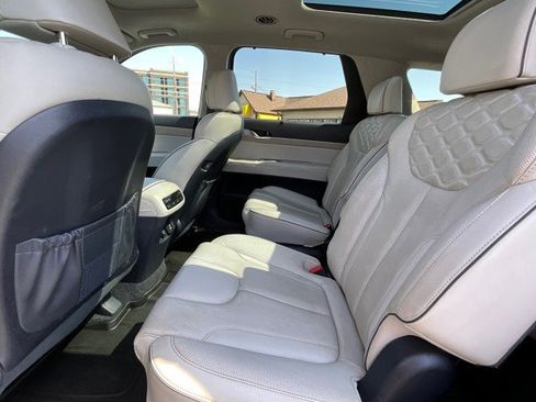 Used 2022 Hyundai Palisade Limited w/ Cargo Package AWD/4WD image 33