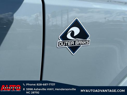 Used 2022 Ford Bronco Outer Banks AWD/4WD image 27