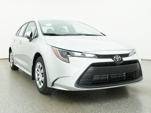 New 2026 Toyota Corolla LE image 30