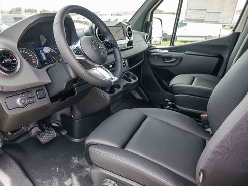 New 2026 Mercedes-Benz Sprinter 144 Cargo image 17